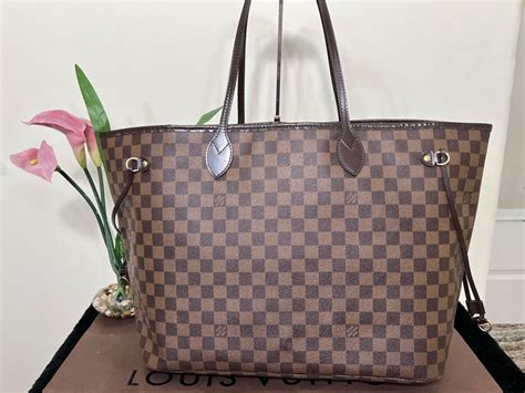 louis vuitton damier neverfull replica|authentic louis vuitton neverfull gm.